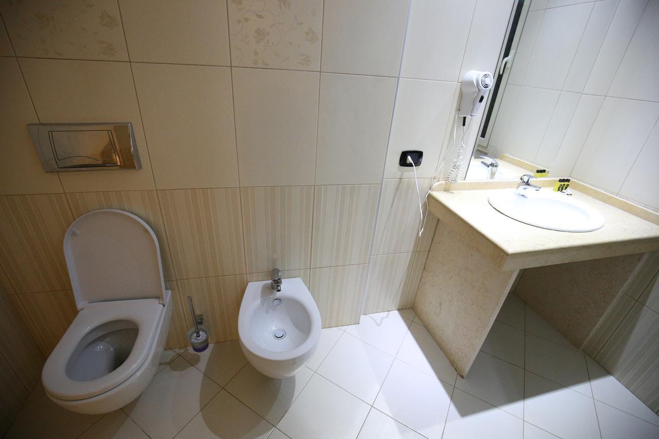 Germany Hotel Durrës Dış mekan fotoğraf