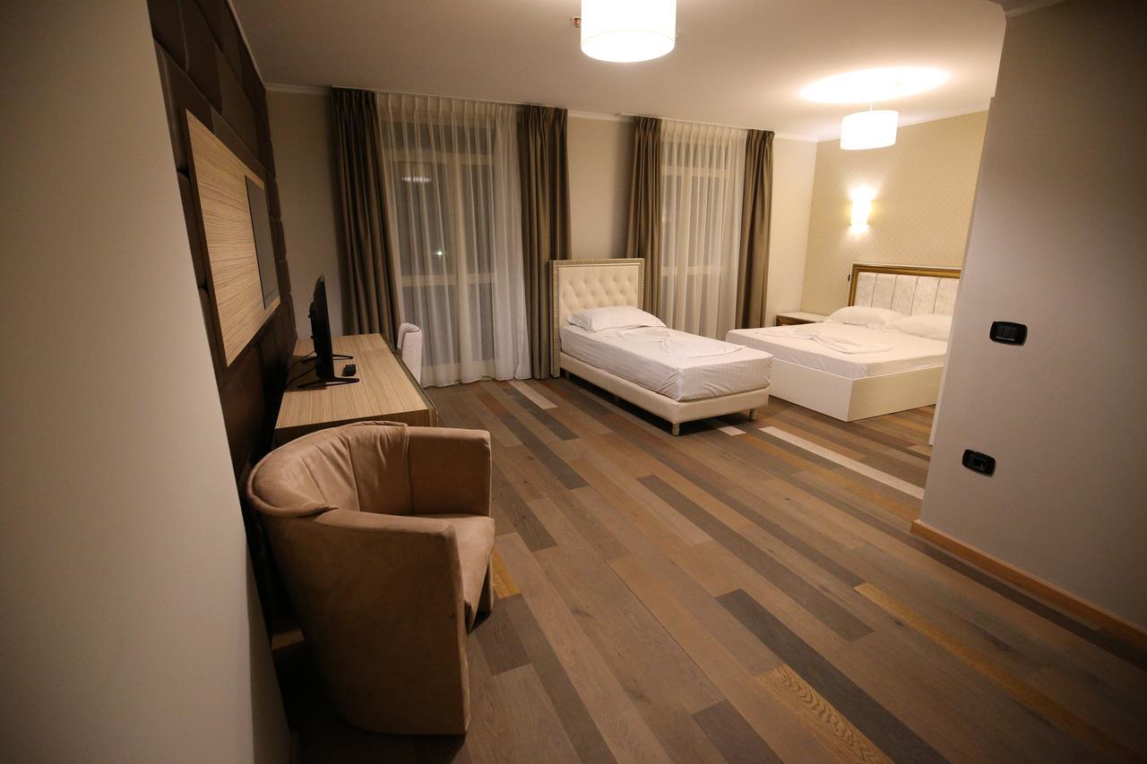 Germany Hotel Durrës Dış mekan fotoğraf