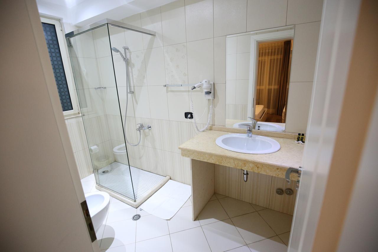 Germany Hotel Durrës Dış mekan fotoğraf