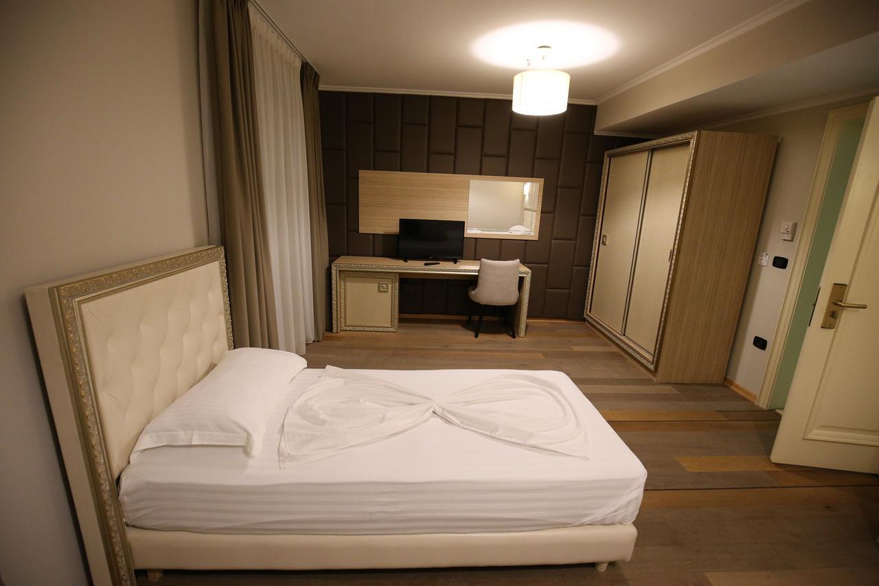 Germany Hotel Durrës Dış mekan fotoğraf
